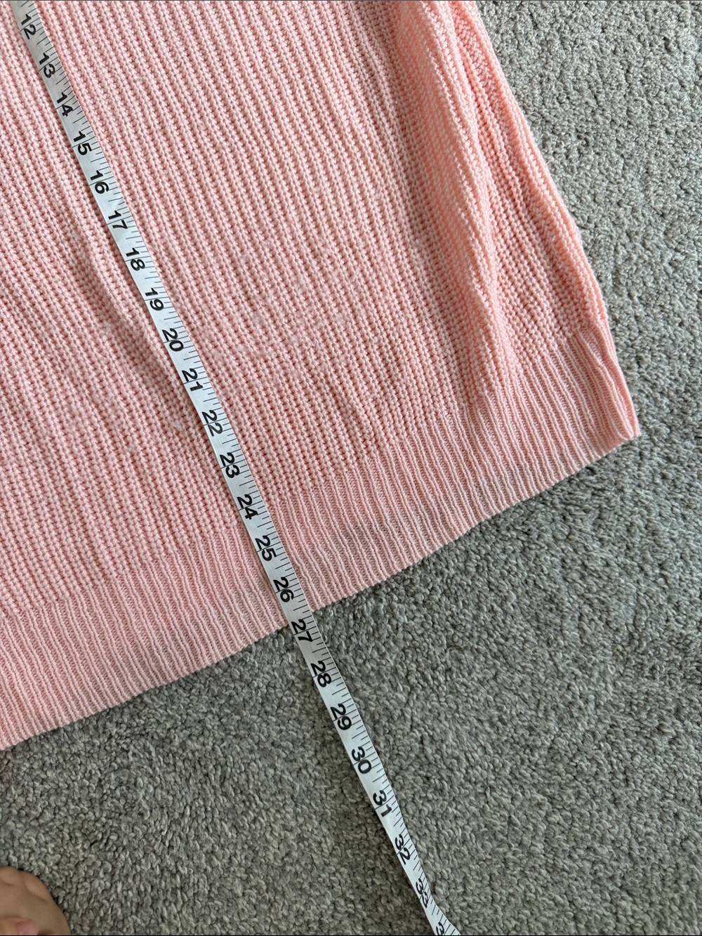 Vintage Hudson’s Bay Pink Knit Sweater - Picture 4 of 6
